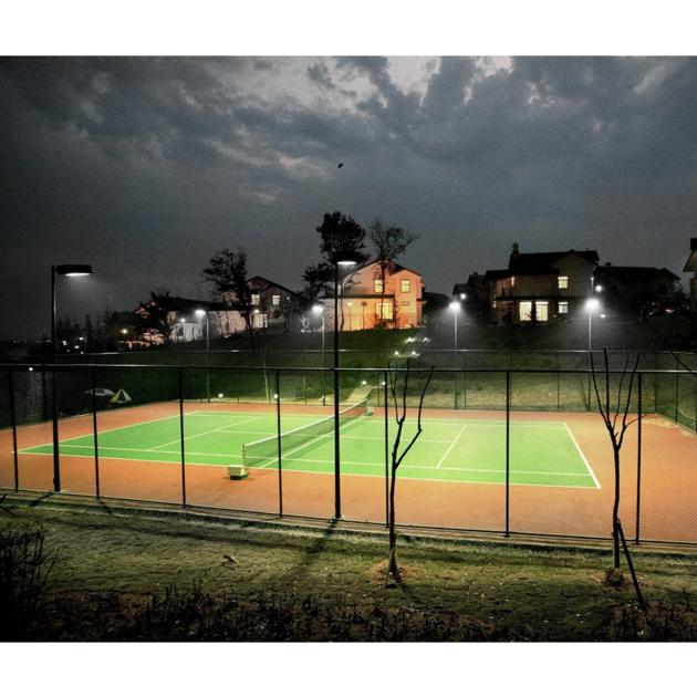 120W LED Parking Lot Light 12600lm