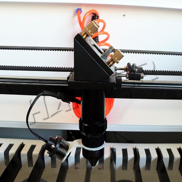 6040 CO2 Laser Engraving And Cutting