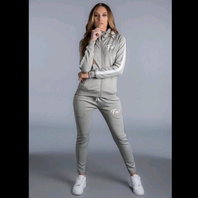 Hoodie Amp Tracksuits