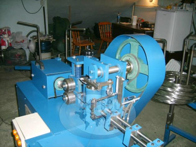 Wire Straightening And Cutting Machines