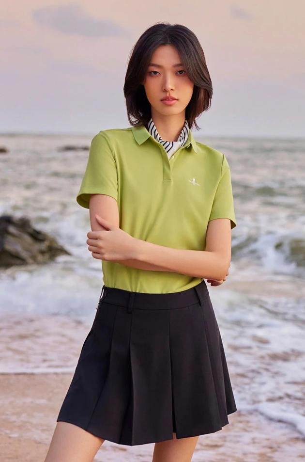 LITTLE COLLAR T-SHIRT