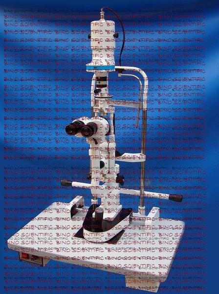 OPHTHALMIC SLIT LAMP