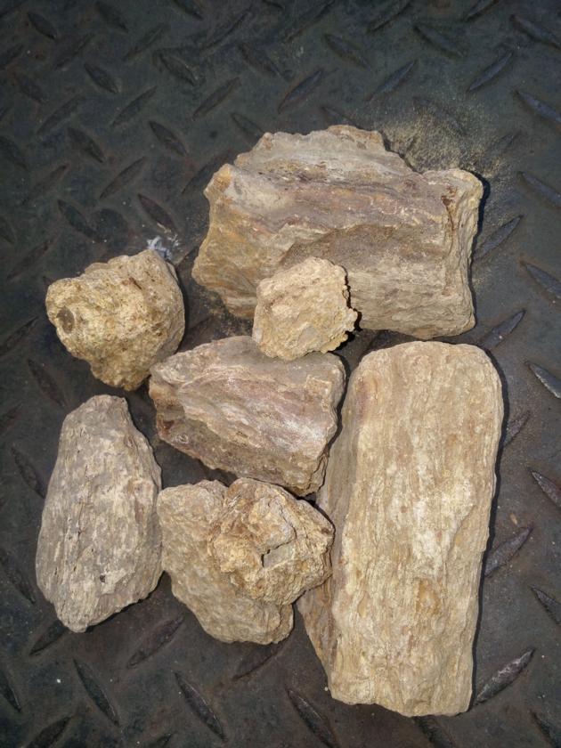 Damar Batu