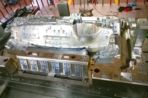 Injection Tooling Customizing