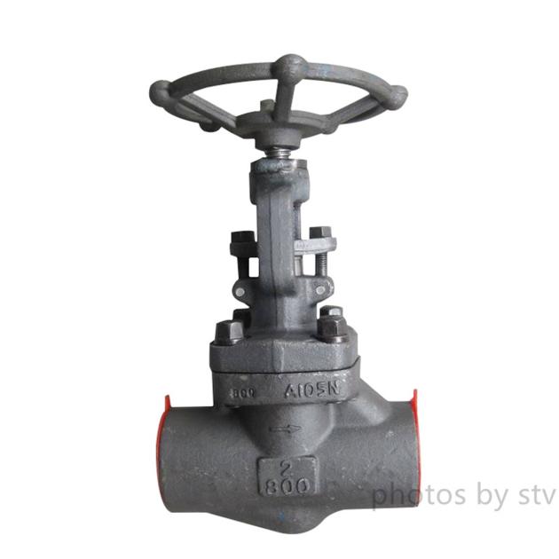 Globe Valve Class 800LB , A105 Body , 316 Trim , BB , OS&Y , SW ,Size 2"