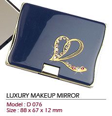 poromotional mirror