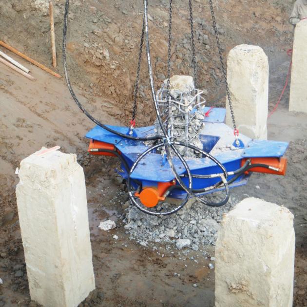 Hydraulic Square Pile Breaker