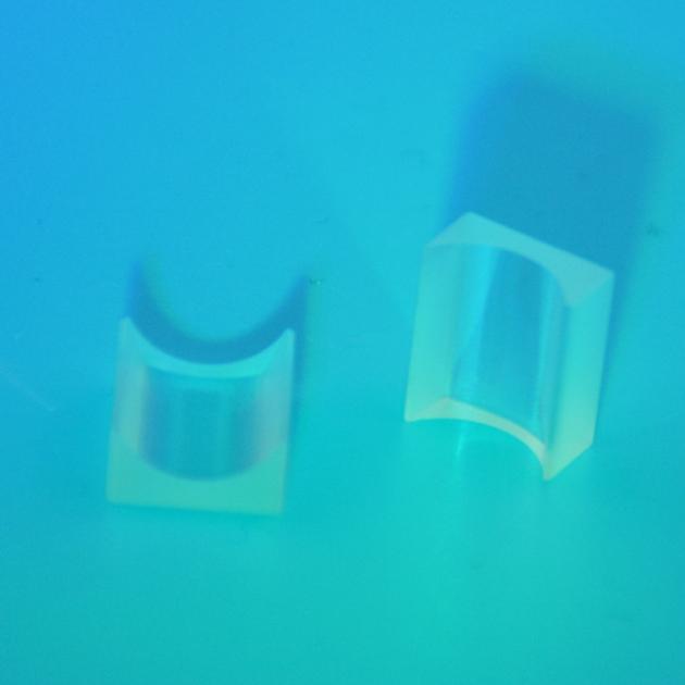 Plano Concave Cylindrical Lens