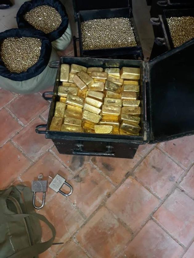 Gold Dore Bars Gold Nuggets Gold