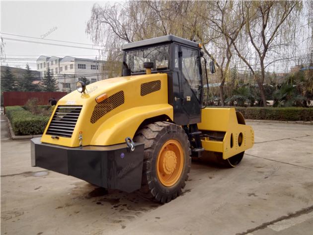  Best condition road machine 8 ton vibratory road roller single drum road roller for sale Best condi