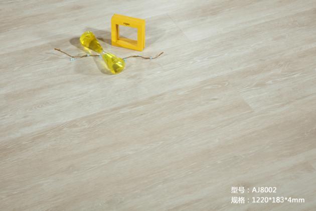 100% Waterproof Non-Slip PVC/ Rigid Lvt/ Spc Vinyl Flooring