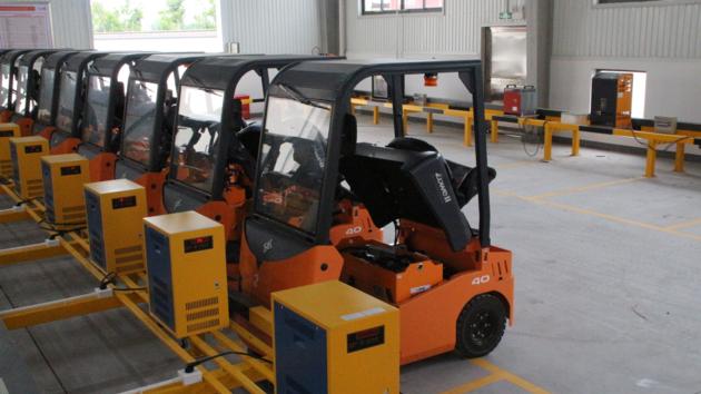 Zowell Electrical towing tractor 