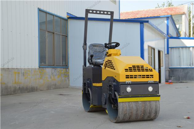 Driving Road Roller Ride On Vibratory