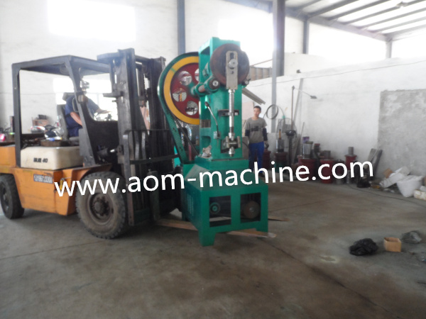 Automatic Water Softener Salt Tablet Press