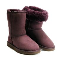 brand new UGG Women's Classic Short boots,5825 style,chocolate