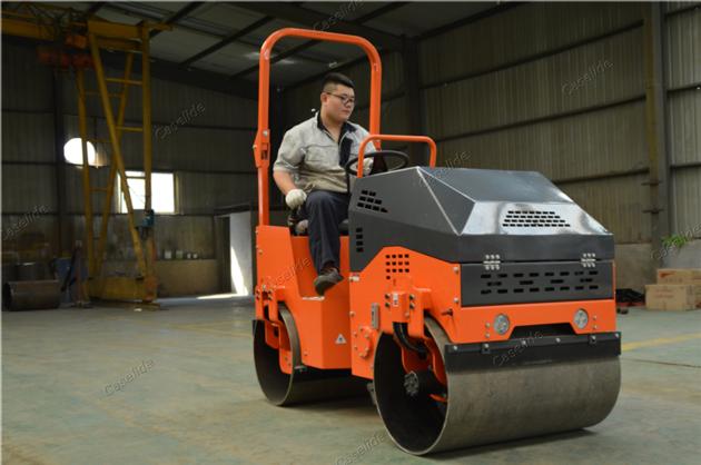 Construction Equipment Baby Vibratory Road Roller