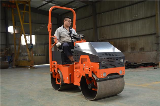  manufacturer of small walking roller Road Roller Vibration Roller Used For Asphalt Roads manufactur