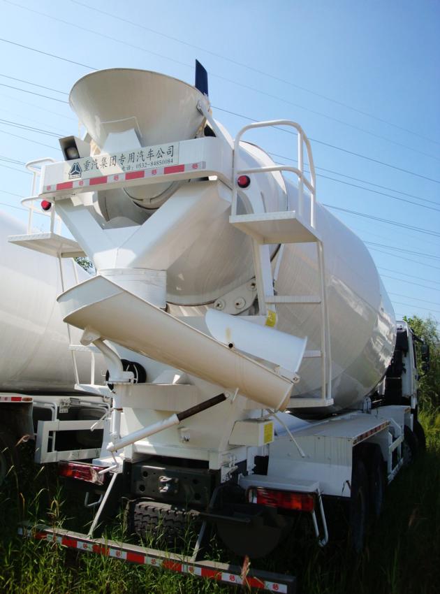HOWO CONCRETE MIXER TRUCK 14M3 16M3