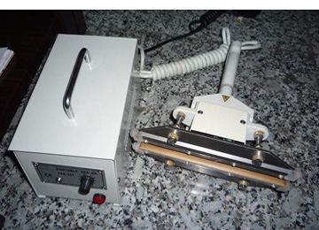 Airport luggage wrapping machine LP600F-L