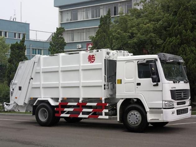 HOWO GARBAGE TRUCK 10T REFUSE COMPRESSOR