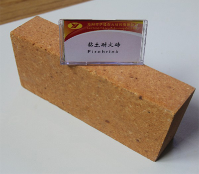 Clay insulating brick