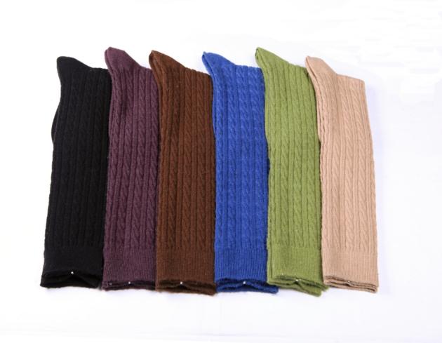 Women's basic style textured cable wool & cashmere blend knee high socks