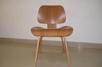  Eames Plywood Molded Chair 