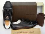 QUALITY FASHION FOOTWEARS,HANDBAGS AND CLOTHING.