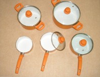Press aluminium cookware set with spray in inside and outside