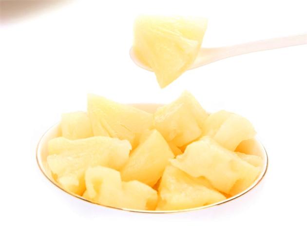 Green Food, Canned Pineapple Chunks in Syrup