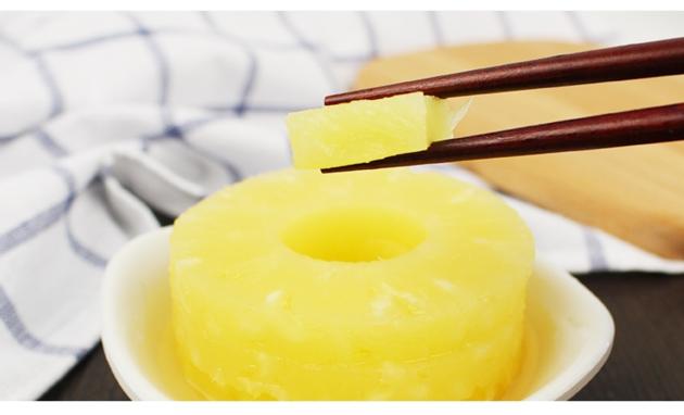 Green Food, Canned Pineapple Slices in Syrup