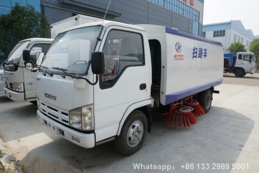 3 ton isuzu road sweeper truck
