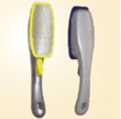 clothes brush
