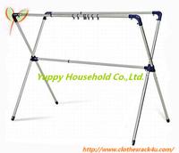 portable clothes hanger rack