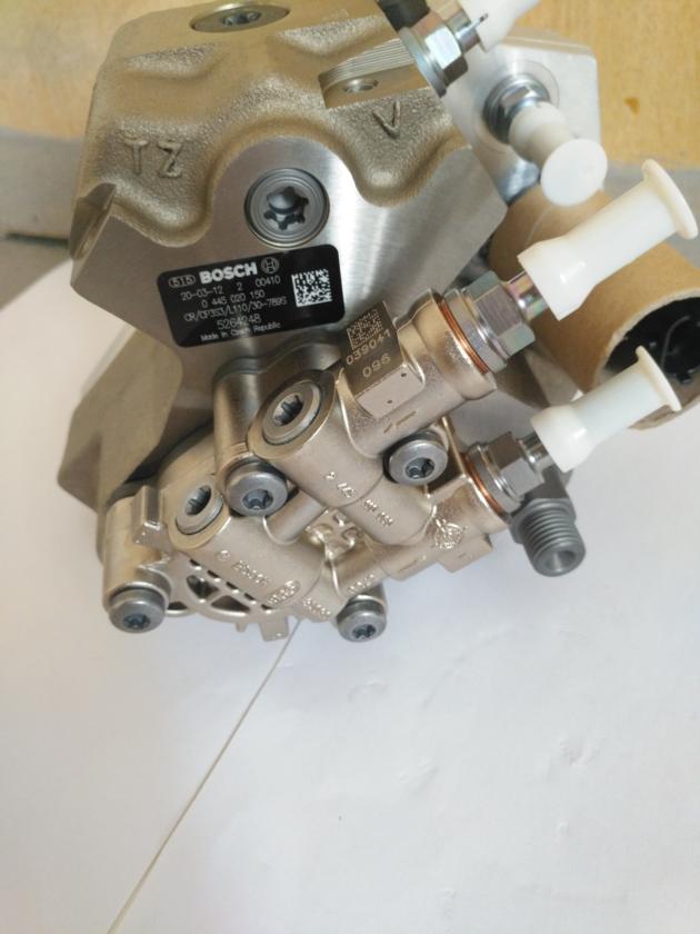 0445020150 Fuel Injection Pump For Komatsu