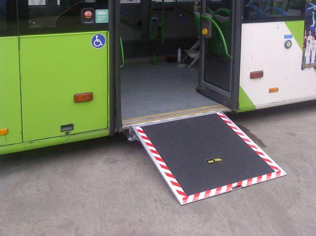 EWR-L Electric Wheelchair Ramp