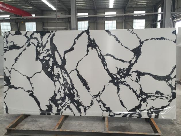 Calacatta Quartz slab