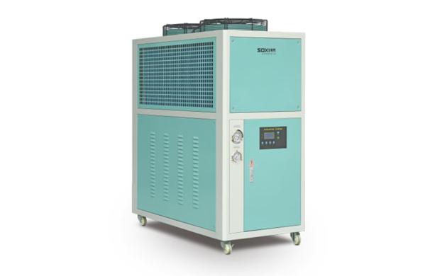 AIR COOLED WATER CHILLER