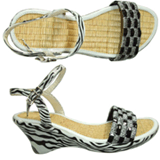WOMEN SANDALS