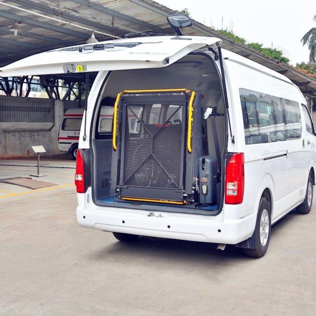 WL D Wheelchair Lift For Vans