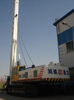 HDR200 rotary drilling rig