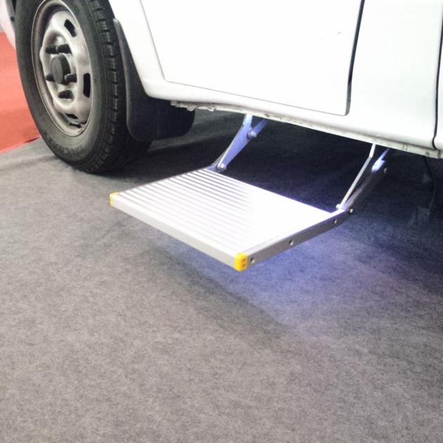 ES F Series Electric Folding Steps