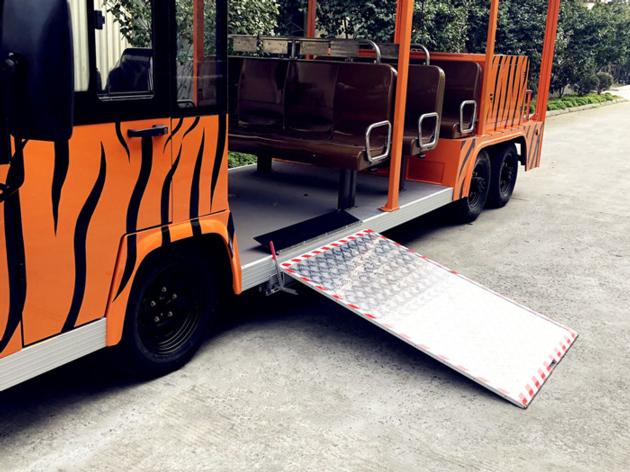 MWR Manual Wheelchair Ramp For Bus