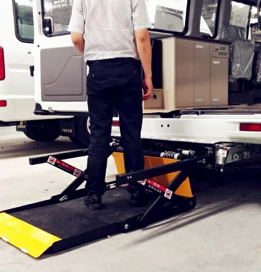 UVL F Series Wheelchair Lift