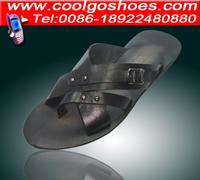 Fashion design men leather slippers