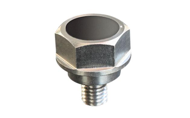 ON METAL RFID TAGS