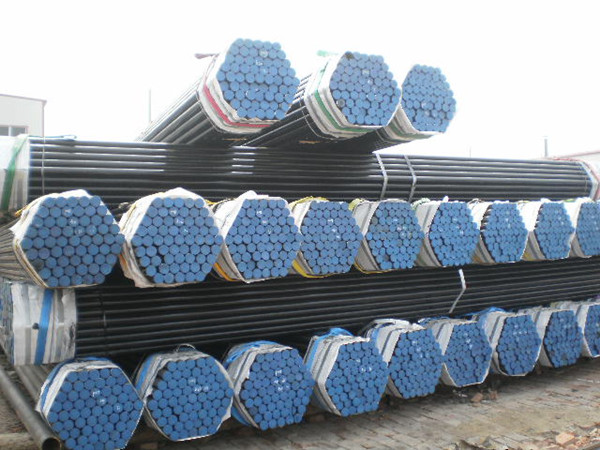 China Hot Rolled Seamless Steel Pipe