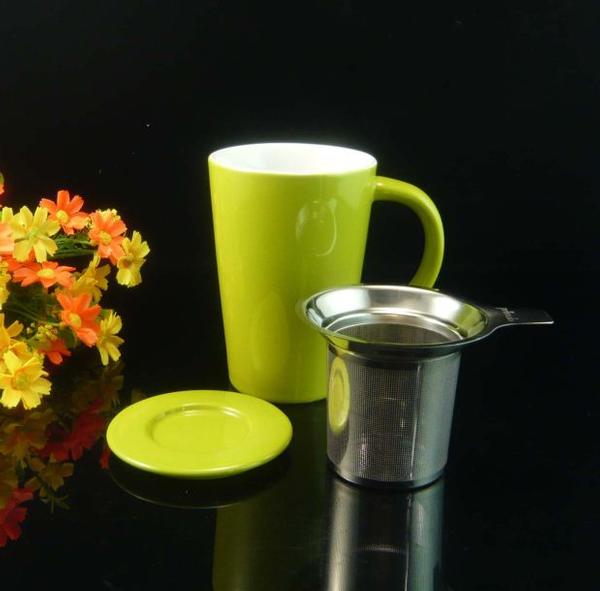 Ceramic stoneware tea mug with SS infuser