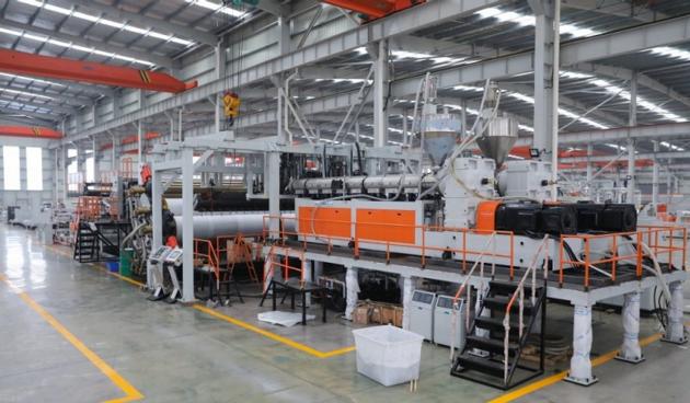 Film Extrusion Machine