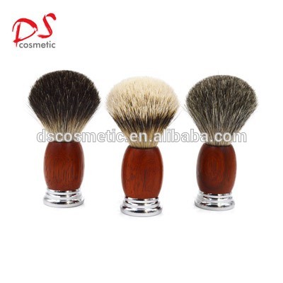 red wood wih handle shaving brush